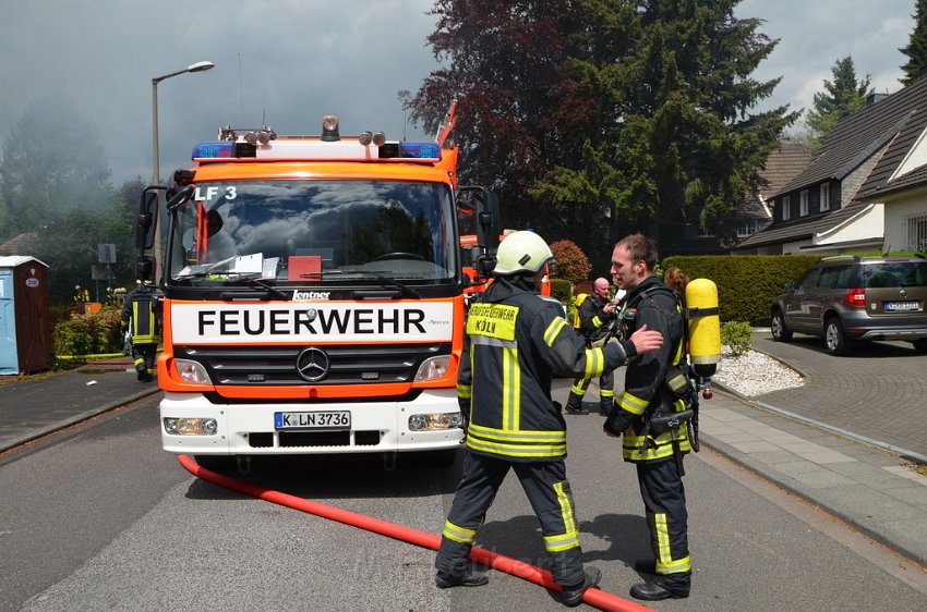 Feuer 3 Koeln Weiden Frechenerstr Wickratherhofweg P036.JPG